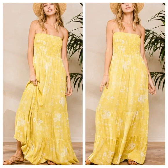 26 Fabiene Gorgeous Strapless Smocked Floral Maxi tiered Dress - Picture 2 of 5